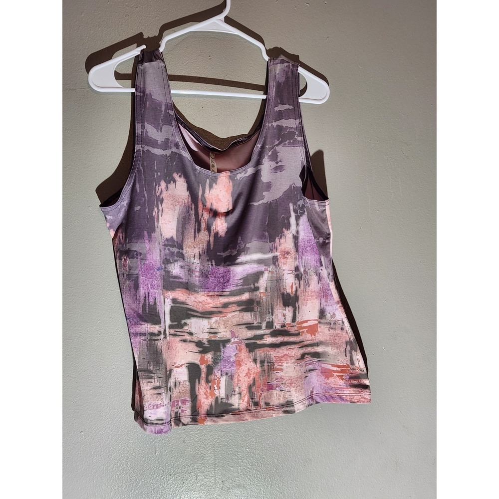 Leo Nicole top 1x
